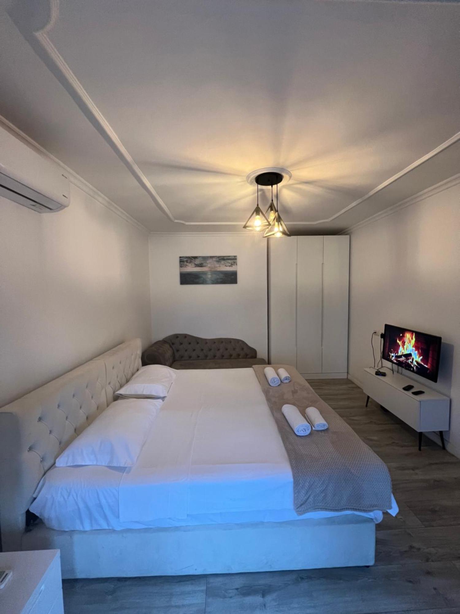 Skanderbeg View Apartments Тирана Экстерьер фото