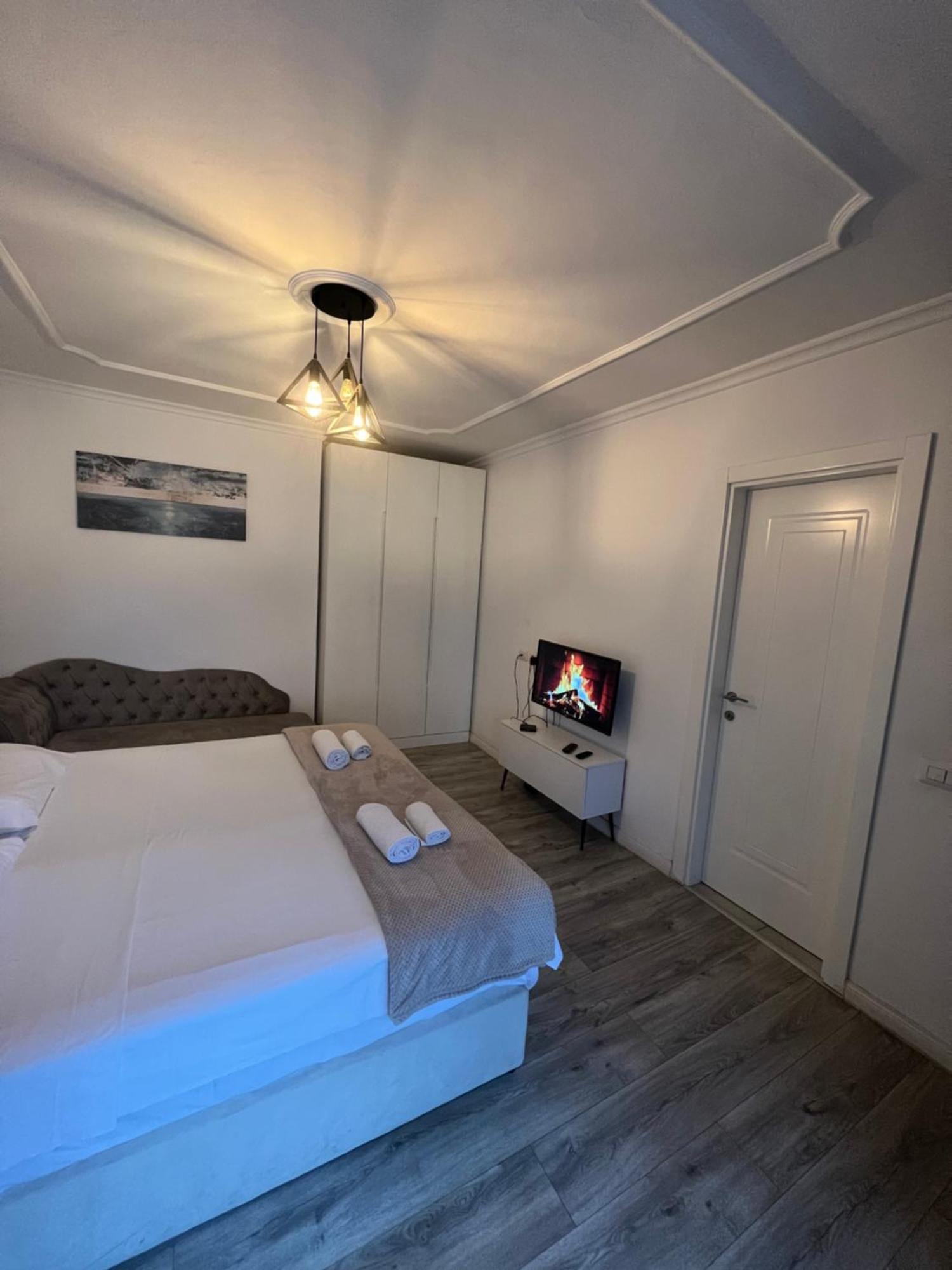 Skanderbeg View Apartments Тирана Экстерьер фото